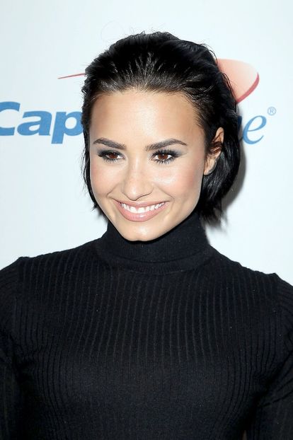MT_15_002989_28129 - Demi Lovato la Z100 JINGLE BALL AT MADISON SQUARE GARDEN IN NEW YORK