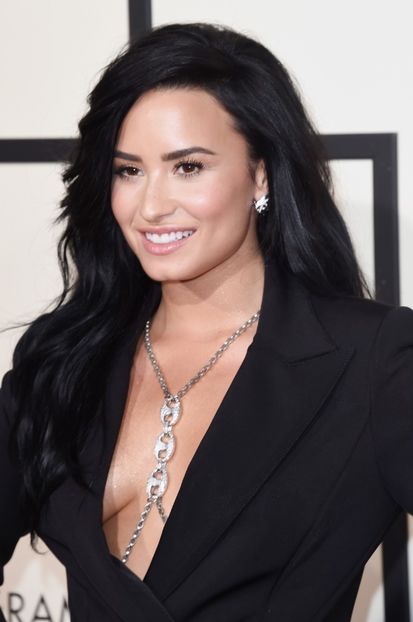 GettyImages-510493674_master - Demi Lovato la THE 58TH GRAMMY AWARDS AT STAPLES CENTER IN LOS ANGELES CA