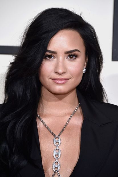 GettyImages-510496178_master - Demi Lovato la THE 58TH GRAMMY AWARDS AT STAPLES CENTER IN LOS ANGELES CA