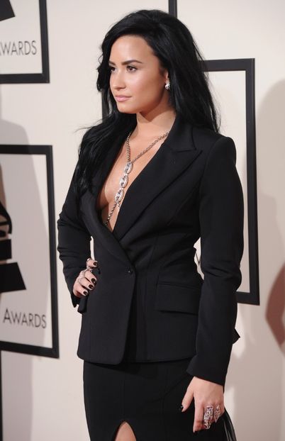 GettyImages-510513978_master - Demi Lovato la THE 58TH GRAMMY AWARDS AT STAPLES CENTER IN LOS ANGELES CA