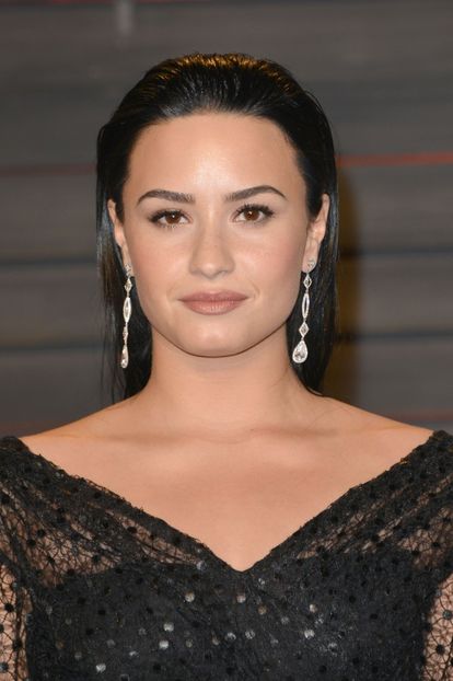 TDM12781 - Demi Lovato la VANITY FAIR OSCAR PARTY HOSTED BY GRAYDON CARTER AT WALLIS ANNENBERG CENTER