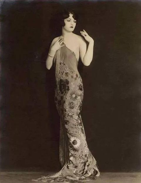  - Vintage beauty