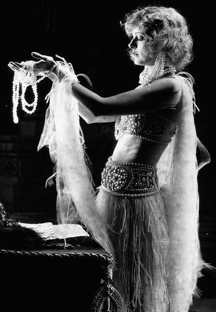  - Vintage beauty
