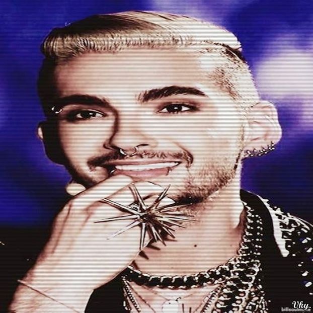 ▬ ❝Daca pot sa imi aleg singur rasa, atunci da.❞ Se scutura iar si de data asta intentionat. =))))) - SO3xE02 A bird in a gilded cage