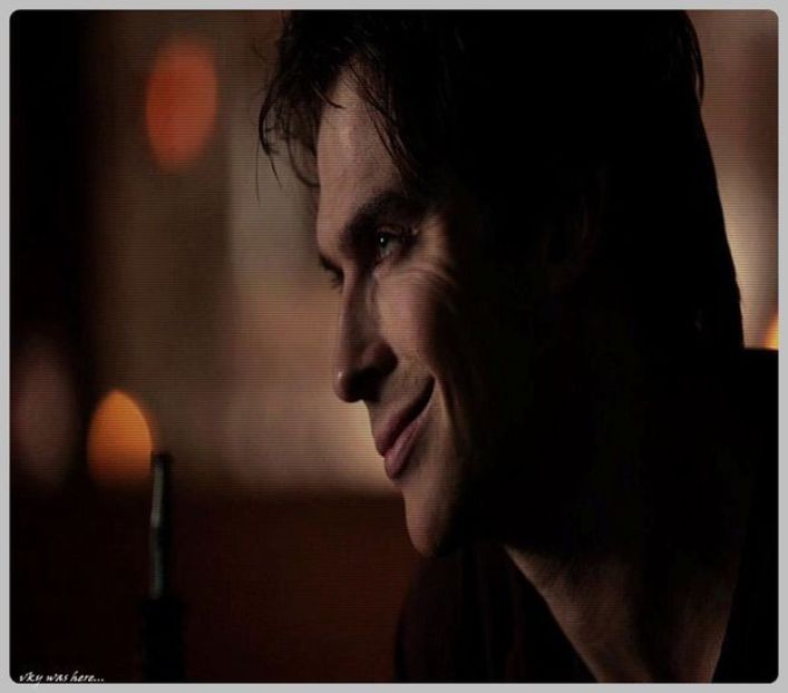 ▬ ❝Stiu ca ai glumit si am zis-o intentionat.❞ Rade scurt la Kol si mai apoi se uita la Elena fara - here - episode 53 - done