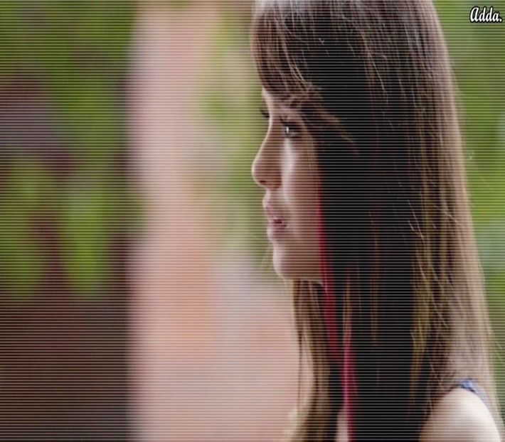 》Da, dar îi cam plac ăștia de prin casă, deci nu pare așa înțeleaptă...=)))))))))*o bufnește - here - episode 53 - done