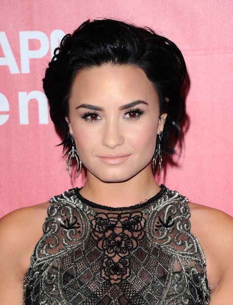 SDL_7117 - Demi Lovato la 2016 MUSICARES PERSON OF THE YEAR HONORING LIONEL RICHIE IN LOS ANGELES