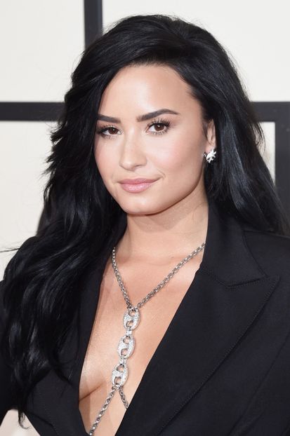GettyImages-510493686_master - Demi Lovato la 2016 THE 58TH GRAMMY AWARDS AT STAPLES CENTER IN LOS ANGELES CA