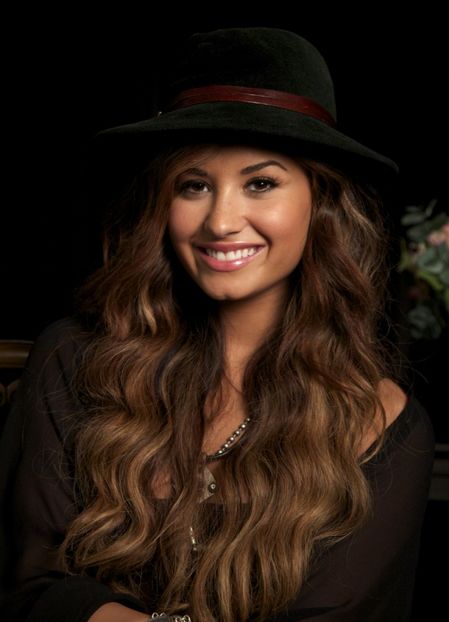  - DEMI LOVATO PHOTOSHOOTS 1