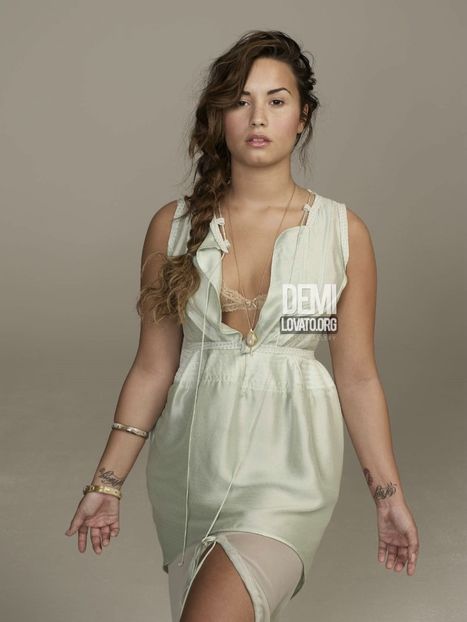  - DEMI LOVATO PHOTOSHOOTS 1