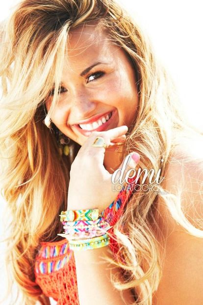  - DEMI LOVATO PHOTOSHOOTS 2
