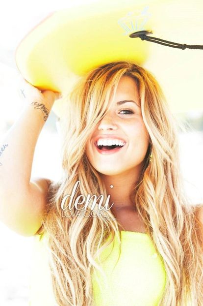  - DEMI LOVATO PHOTOSHOOTS 2