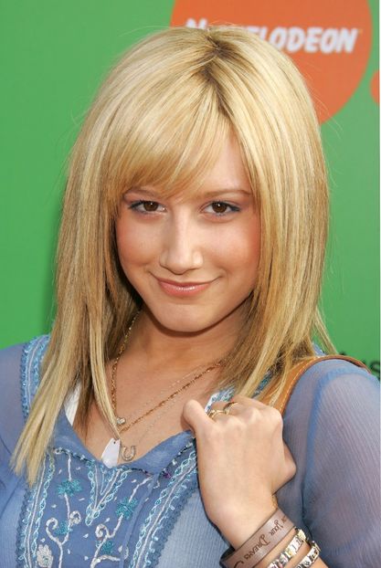  - Ashley Tisdale la Giffoni Film Festival Awards at the Nickelodeon Studios in Hollywood