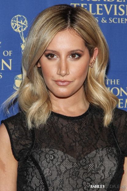  - Ashley Tisdale la Daytime Creative Arts Emmy Awards in Los Angeles