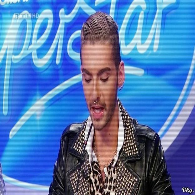 ▬ ❝E amuzant. Daca ma vede cineva cu tine, o sa ma numeasca pitiponc.❞=))))))) - SO3xE03 And I find it kinda funny