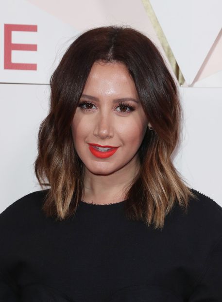  - Ashley Tisdale la REVOLVE Awards at Dream Hollywood in Hollywood
