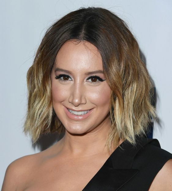  - Ashley Tisdale la Imagine Gala at The Beverly Hilton Hotel in Beverly Hills California