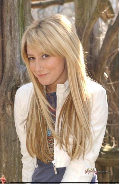  - ASHLEY TISDALE PHOTOSHOOTS 1