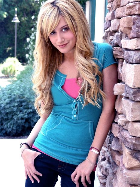  - ASHLEY TISDALE PHOTOSHOOTS 1