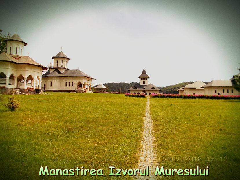 Manastirea Izvorul Muresului - Excursii 2018