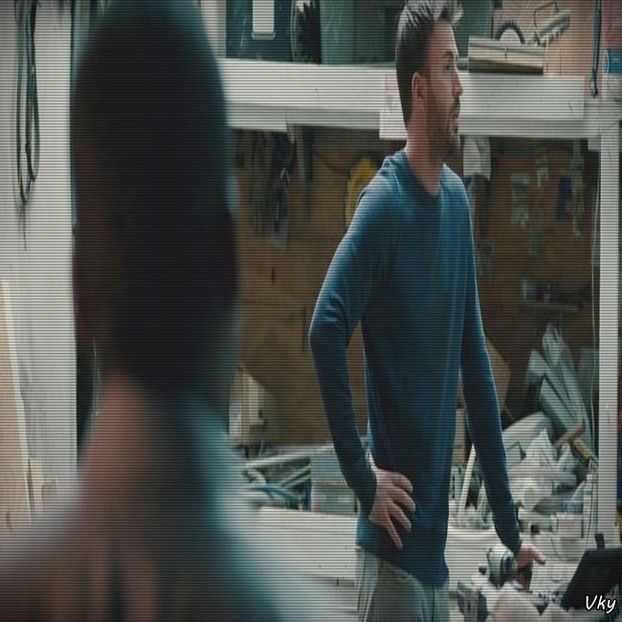 ▬ ❝Perfect, o sa am nevoie de el.❞ Rade si o saruta. =))))))) - Epii 29 _ Put your hands in the air