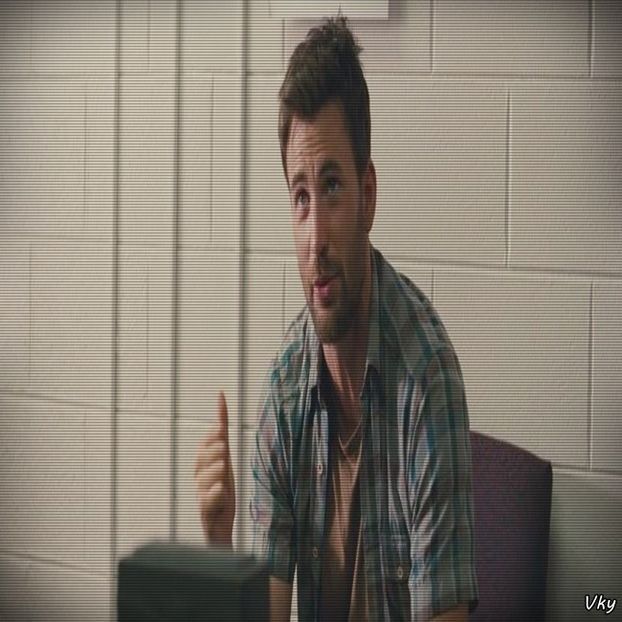 ▬ ❝Dar nu esti singura.❞ Se aseaza jos rezemat de peretele liftului. =)))) - Epii 29 _ Put your hands in the air