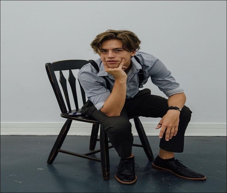 ⤑ᵖᶤᶰᵏĿЄ♏ØИÂÐЄ ┊nu am impartit-o never..nu pe ea=)))) a fost prima mea iubita..si ma( - SO3xE04 And I find it kinda sad