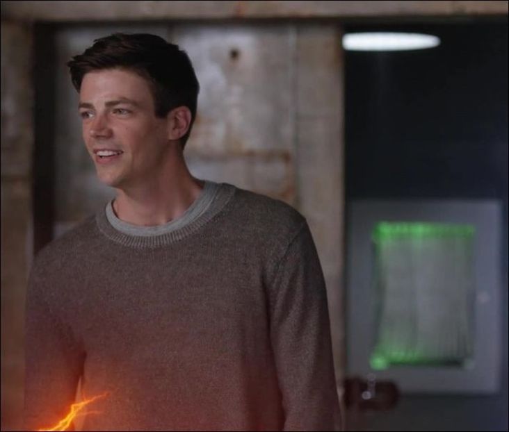 ⤑ᵖᶤᶰᵏĿЄ♏ØИÂÐЄ ┊ce?????liz..pe bune?=))))))# strange pumnu socat( - SO3xE04 And I find it kinda sad