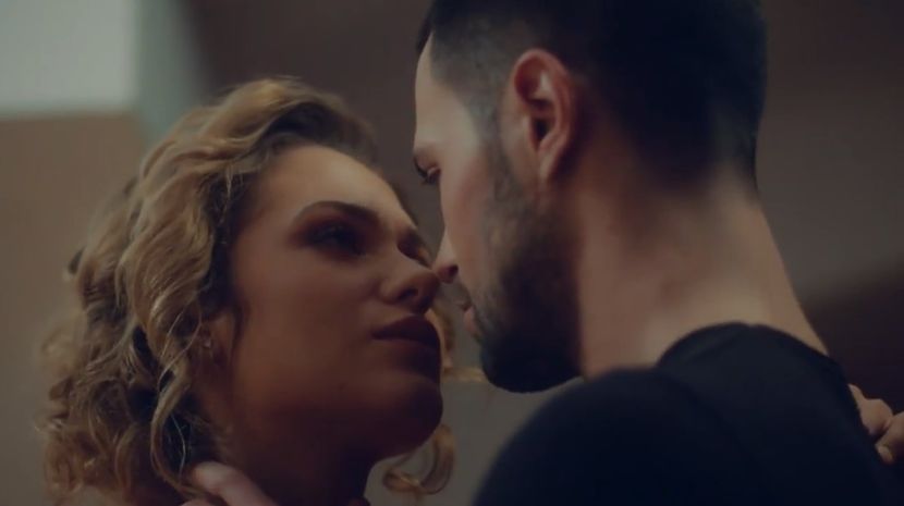 bandicam 2019-06-20 19-04-13-008 - 01 fructul oprit 02-29-03