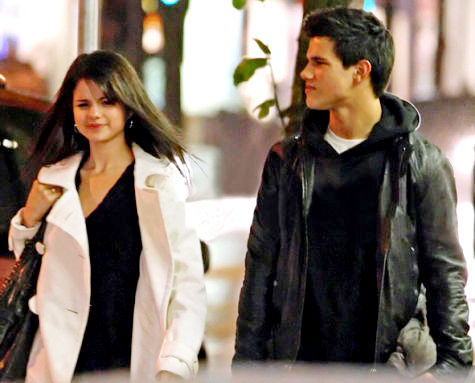 selena and taylor - Concurs 19