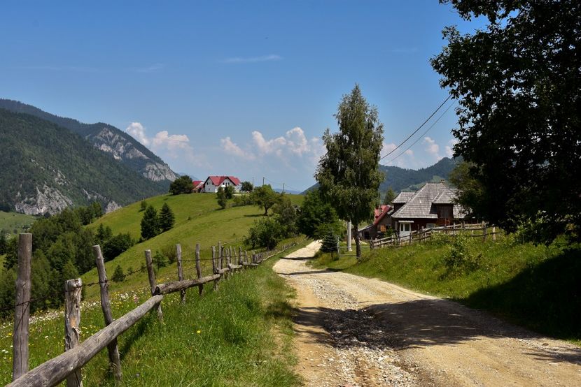  - 11 - Peștera Bv-iunie 2019