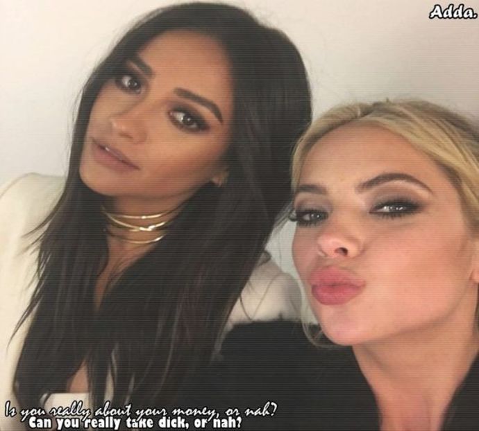 - *se uită la el* Da?! =)))))) - SO3xE04 And I find it kinda sad