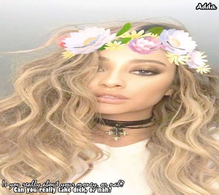 - Dap... *îi zâmbește și ea apoi se uită în altă parte*=)))))) - SO3xE04 And I find it kinda sad