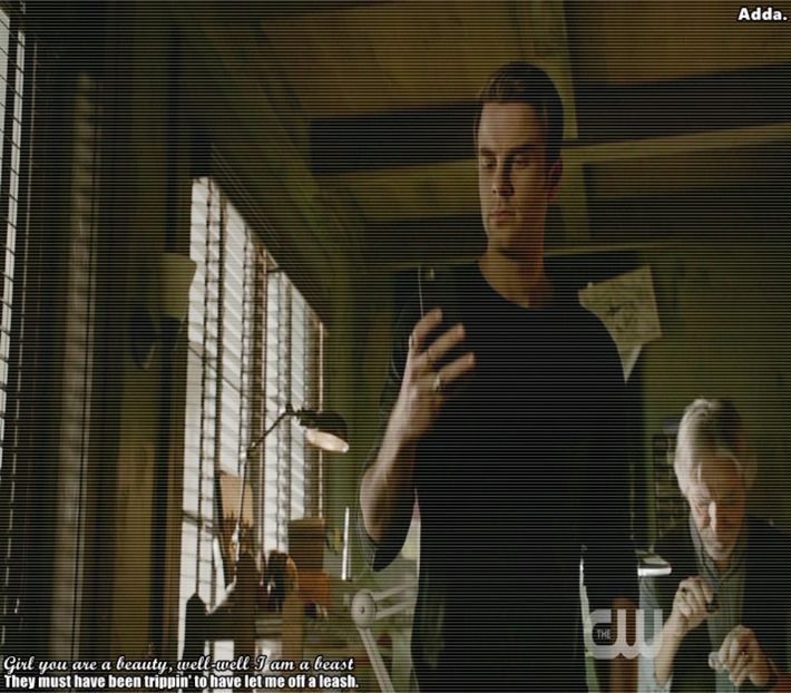 - *intră în casă ip, cu ochii în telefon*=)) - here - episode 53 - done