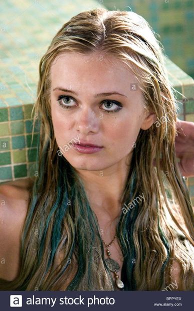 sara-paxton-aquamarine-2006-bppyex - Iulie 2019