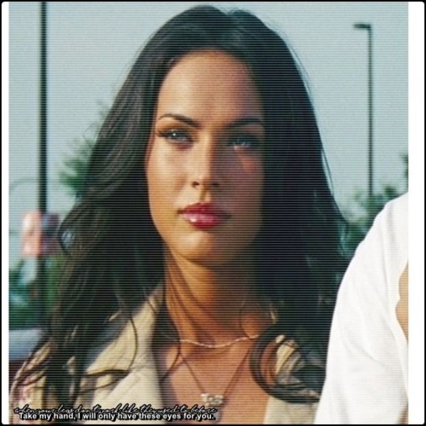 ༄❛໓ค๓ຖē໓⚜∱̶ε̶ε̶ℓ̶ï̶ŋ̶ɠ̶ş❱¹⍮ # Dreptul ei ridică o palmă şi o lipeşte melancolic de geam, privindu-l - Epii 29 _ Put your hands in the air