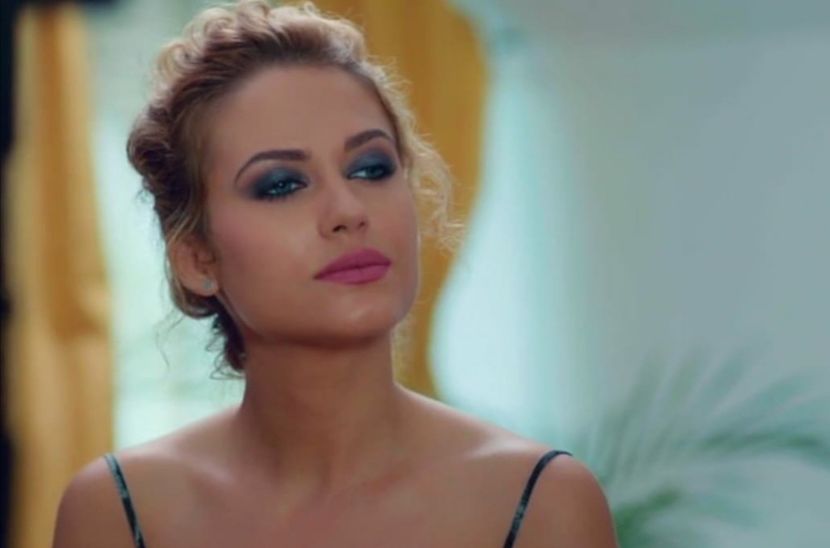 Screenshot_20190711_090517 - 01 Alex Sonia