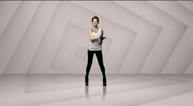 95 - Selena Gomez Naturally