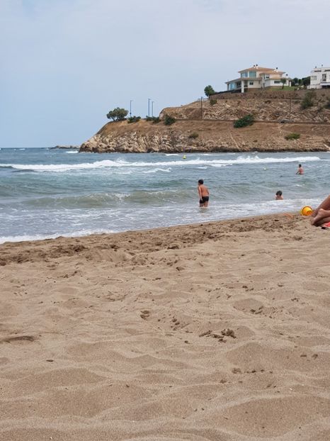 Empuriabrava - Olot si altele