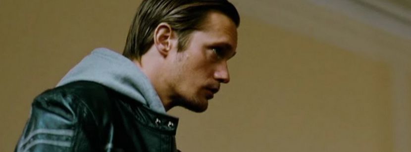 ▬ facuta. Cum nimic nu il opreste, deschide usa larg si paseste in interior cu privirea fixata pe - ep 01 - Could you find a way to let me down slowly?