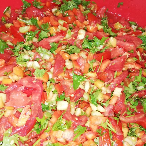  - 0-2019 - De prin curte