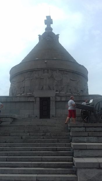  - Mărășești cimitirul eroilor