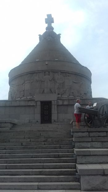 20190723_143050(0) - Mărășești cimitirul eroilor