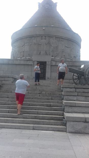  - Mărășești cimitirul eroilor