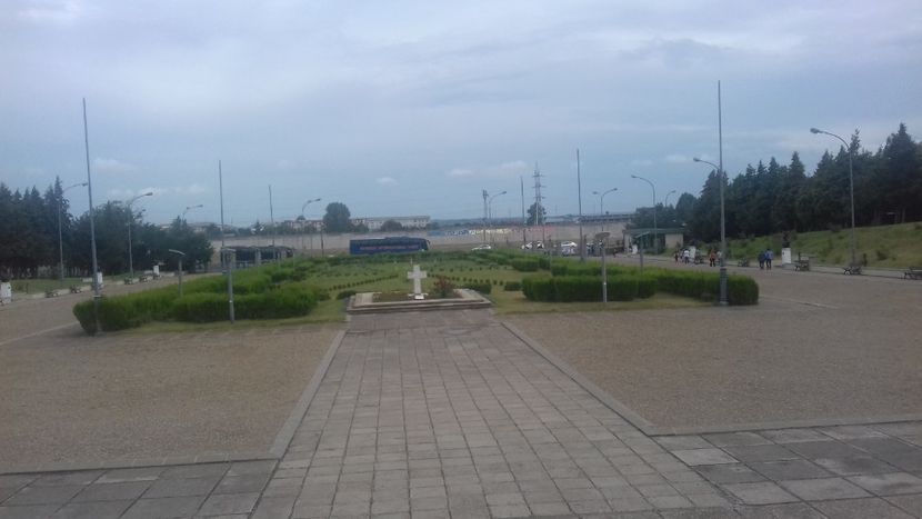  - Mărășești cimitirul eroilor