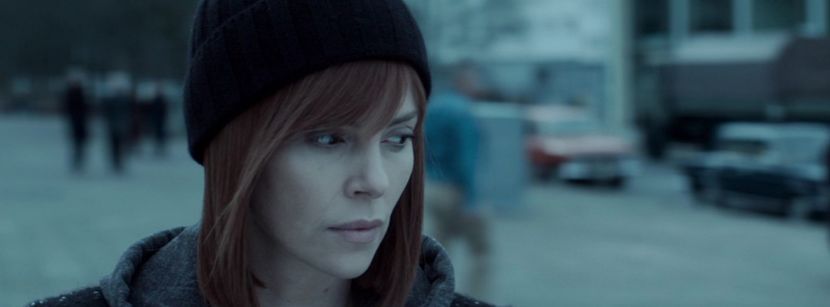 ▬ apoi isi continua drumul adaugand cat sa o auda si sa nu fie nevoita in al vedea - ep 03 - Its just an empty voice screaming out for help