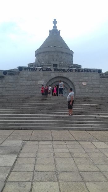  - Mărășești cimitirul eroilor