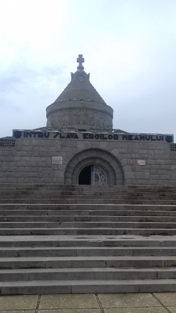  - Mărășești cimitirul eroilor
