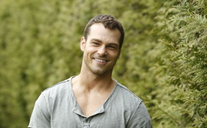 Shawn Roberts-Dexter Durant - Hallmark movies