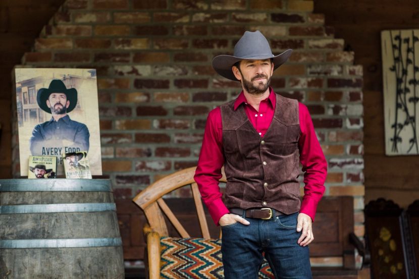Luke Perry-Avery Ford - Hallmark movies